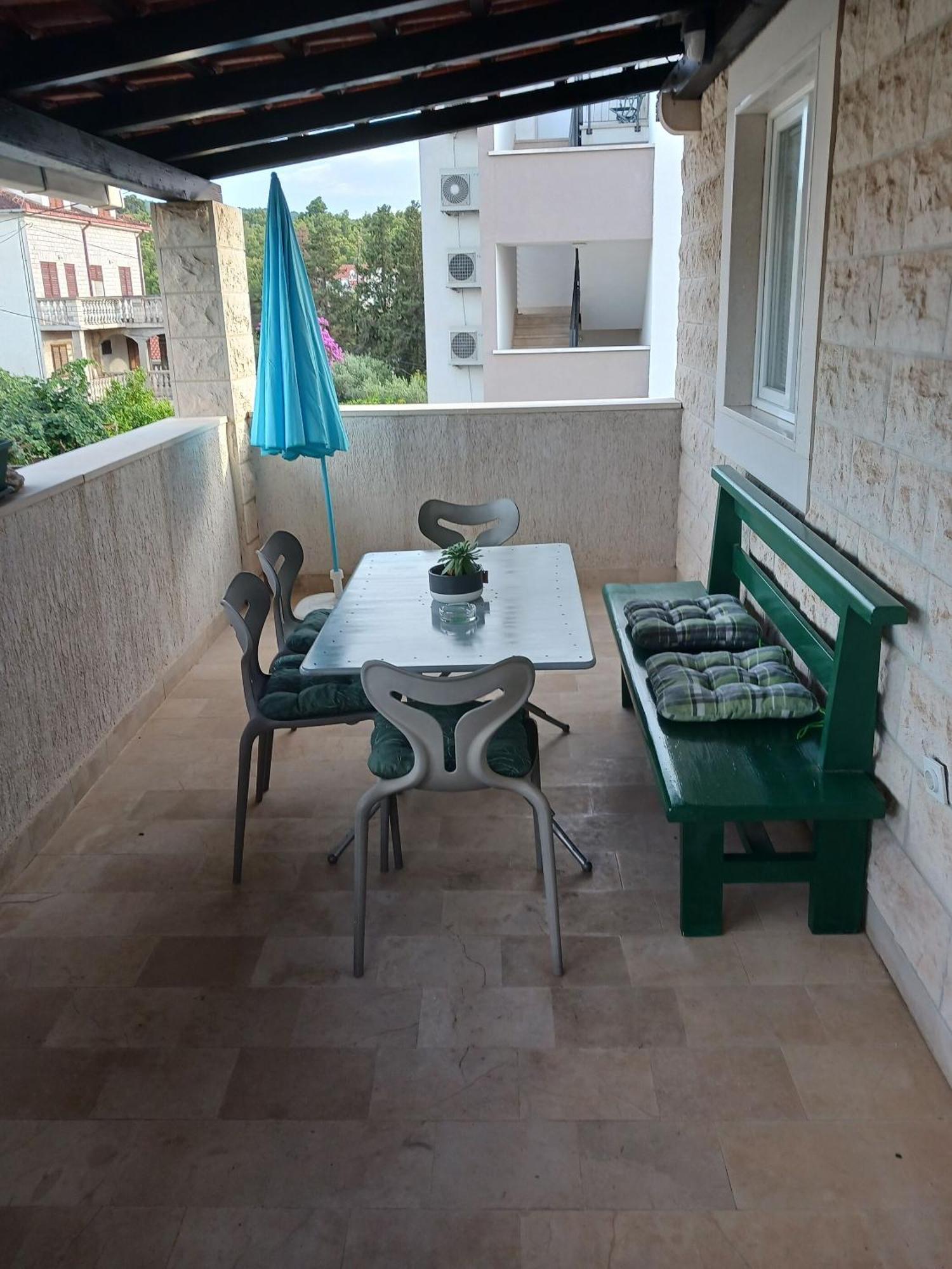 Apartments Marino - Near Family Friendly Beach Supetar Exteriér fotografie